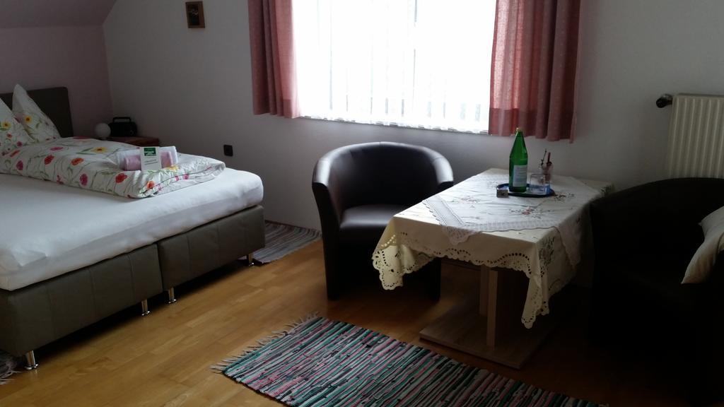 Pension Maria Wallner Bad Gams ภายนอก รูปภาพ